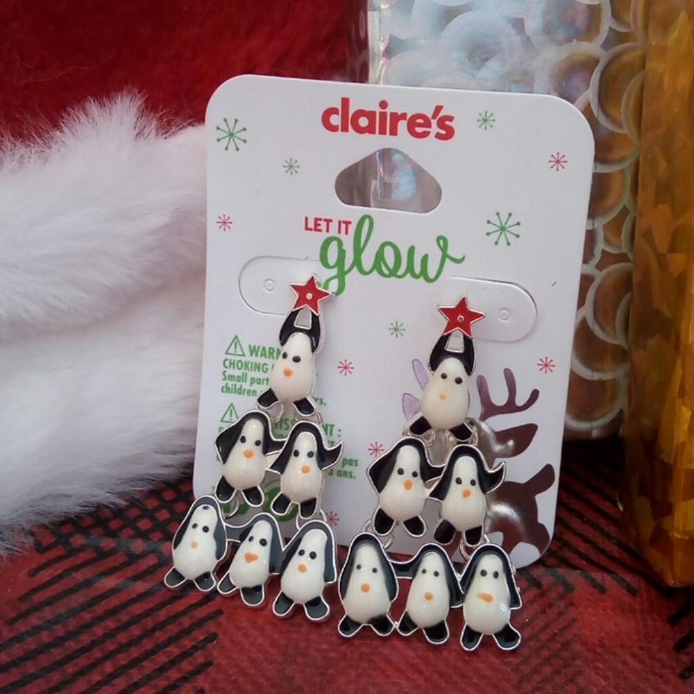 Claire's xmas ear rings